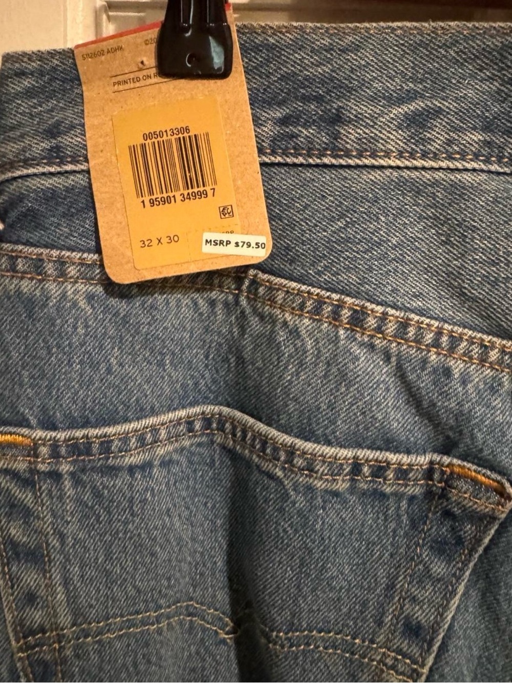 Levi's 501 Original Fit Straight Leg Button Fly Jeans 32x30 NWT - Picture 5 of 6